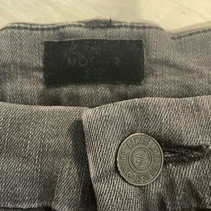 MOTHER jeans. Black. Size 29. Style: The Looker Ankle Fray.